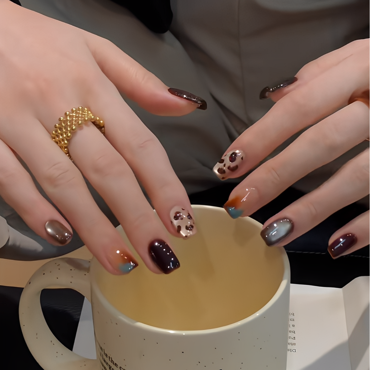 【琥珀流光】秋冬豹纹玻璃珠猫眼美甲穿戴甲短款高级感手工穿戴甲片