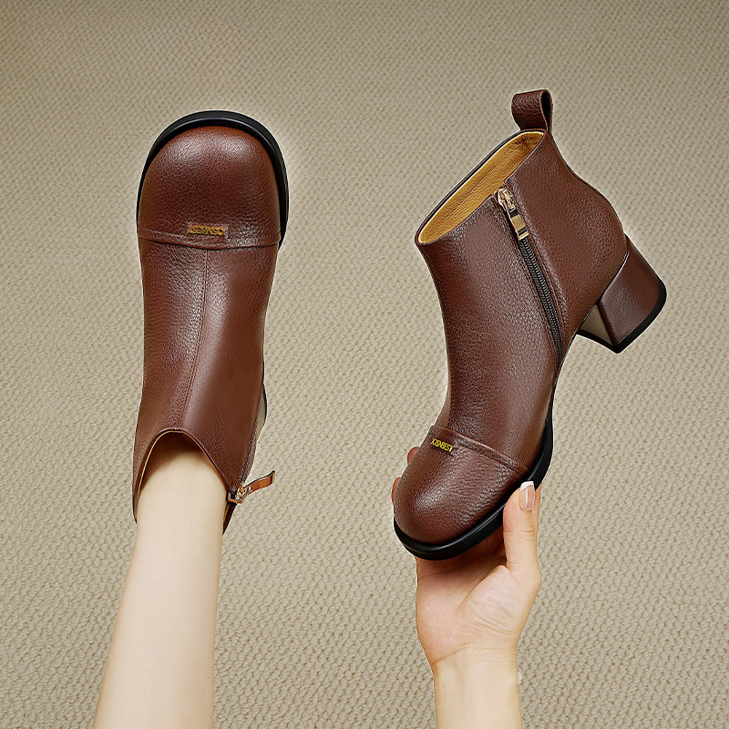 4.5厘米跟高头层牛皮靴子女短靴粗跟中跟厚底圆头马丁靴秋冬新款