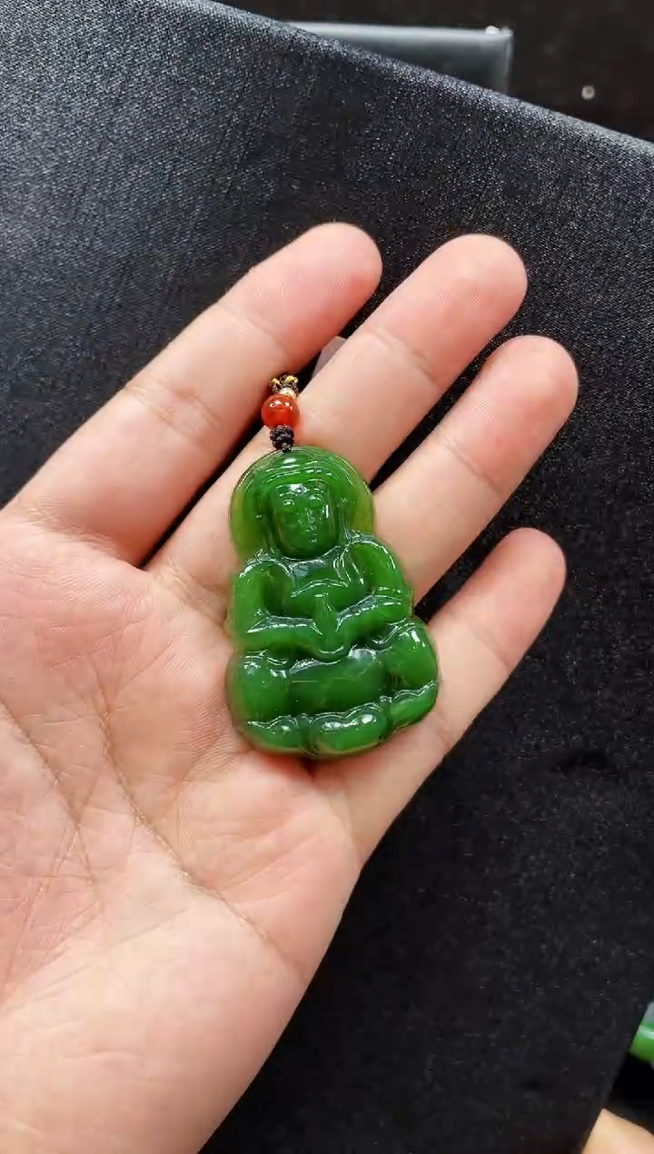 和田玉未镶嵌吊坠(赠链)多样性发一