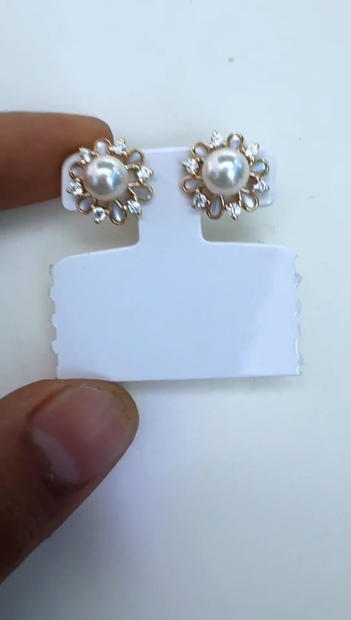 【闪购商品】海水珍珠耳饰银S925镶嵌耳钉