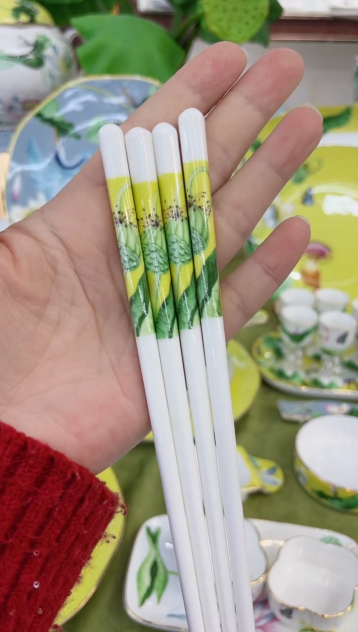 【闪购商品】骨瓷2双······