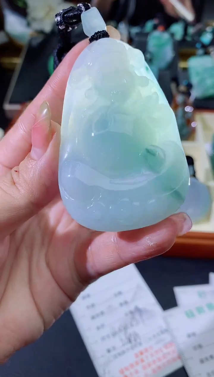 颈饰未镶嵌翡翠缅甸天然翡翠