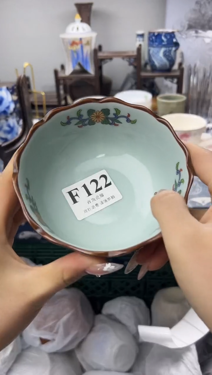 瓷片听****?   F122