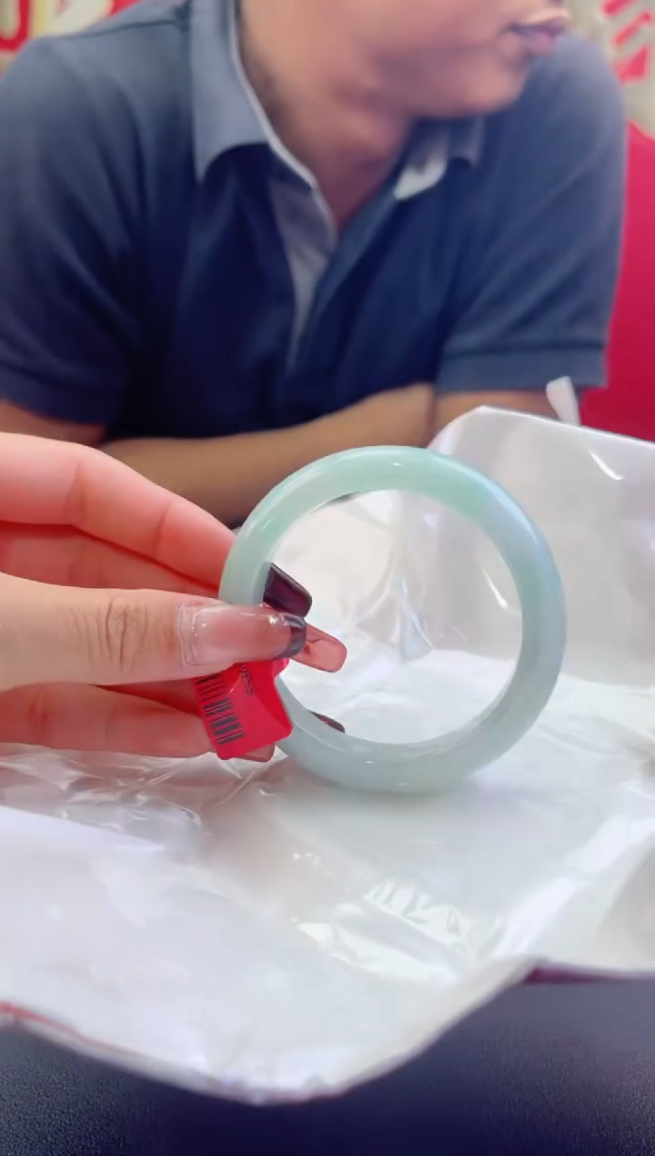 【闪购商品】翡翠手镯未镶嵌翡翠手镯5