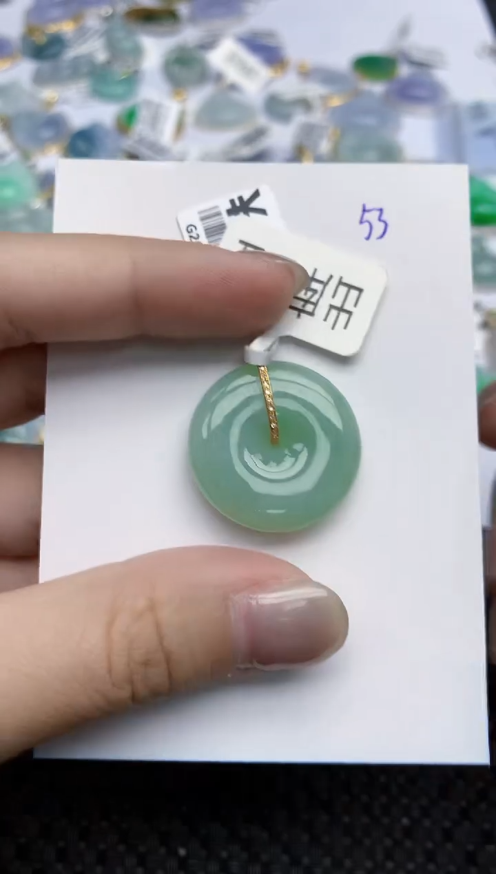 【闪购商品】翡翠颈饰18K金镶嵌天然翡翠A货