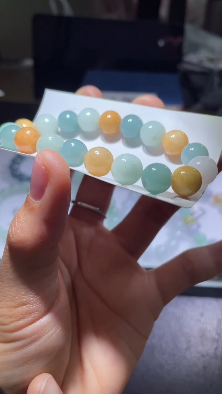 【闪购商品】翡翠手串未镶嵌翡翠