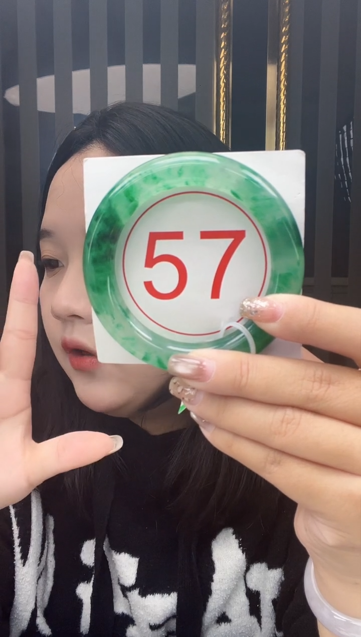 未镶嵌手镯石英质玉7