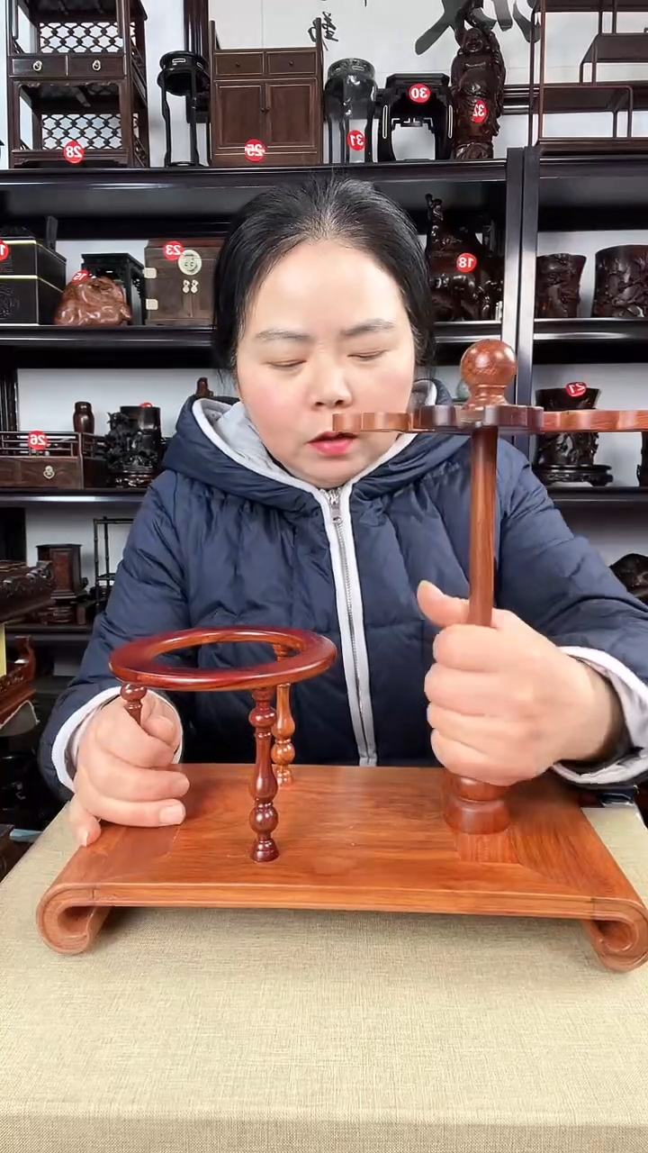 【闪购商品】木348瑕疵老李红木工艺品