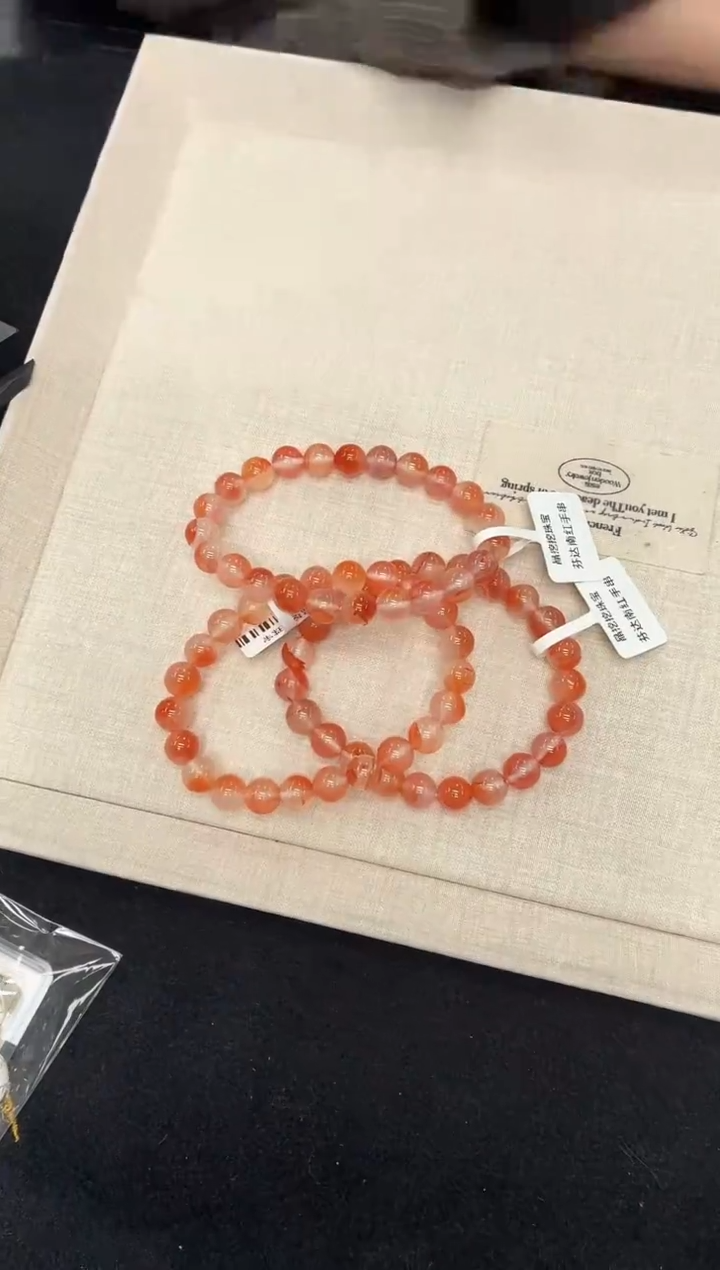 未镶嵌手串南红玛瑙南红手串多样性发一