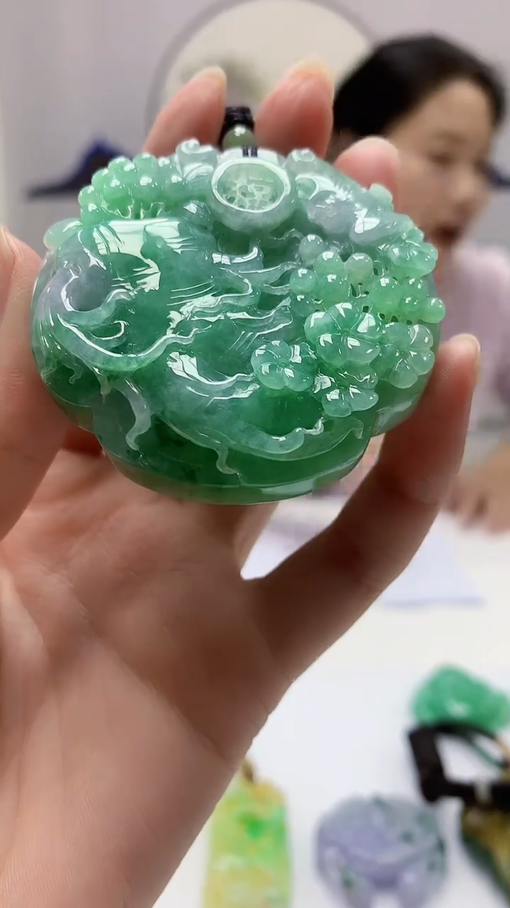 【闪购商品】定制翡翠未镶嵌4902zm-毛货挂件人参116