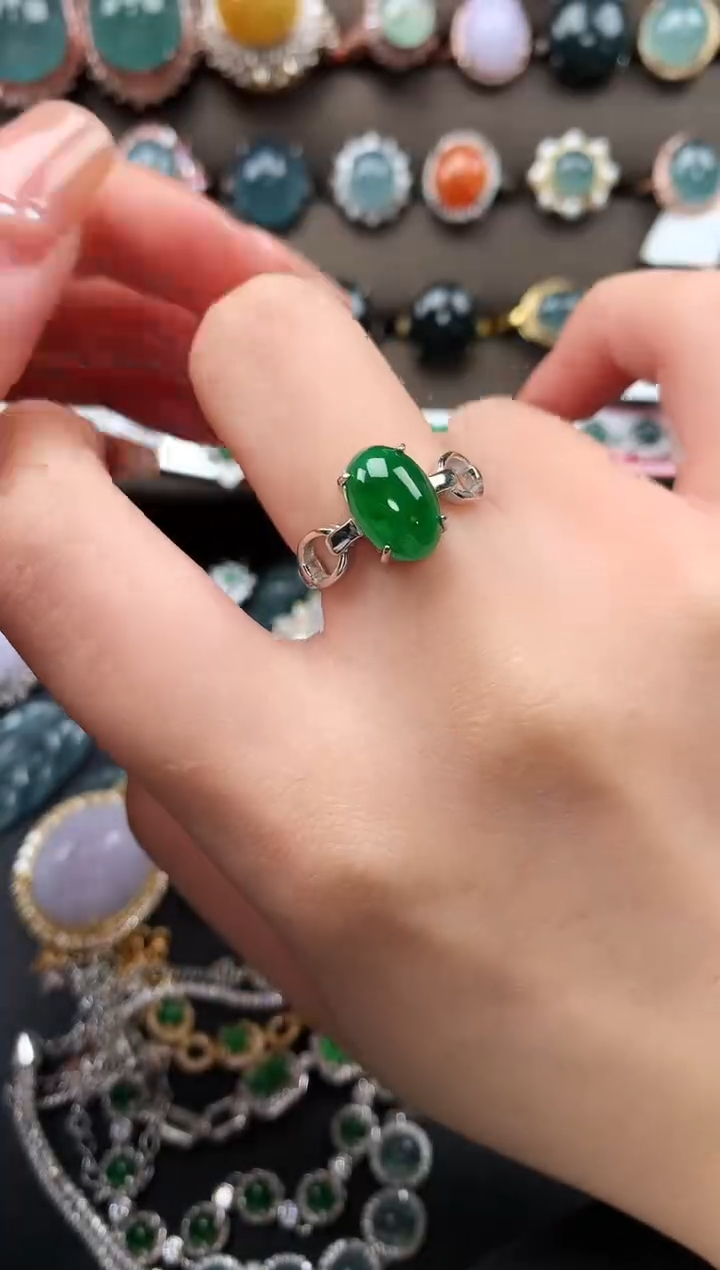 【闪购商品】翡翠戒指银S925镶嵌52141