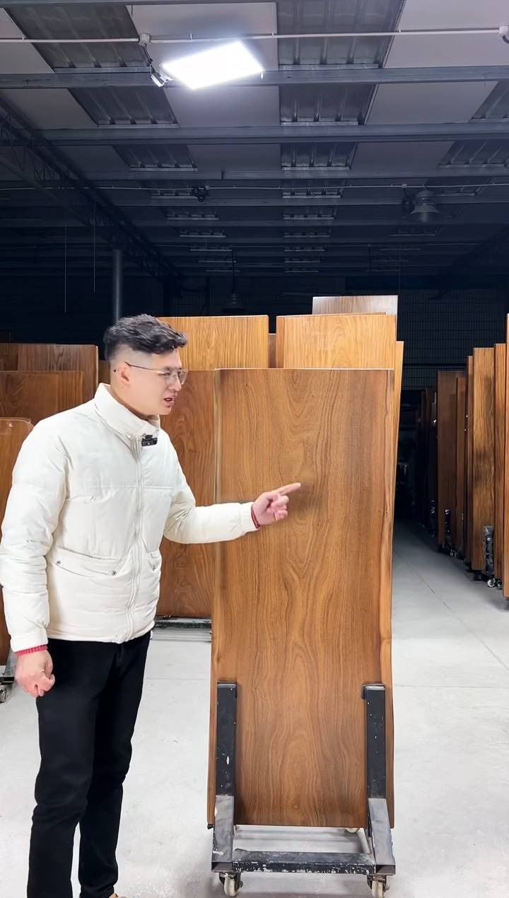 【闪购商品】非洲柚木：150-60-5.5配铁艺支架