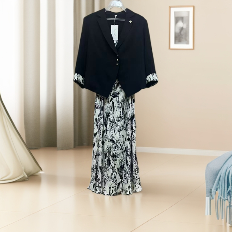 102#【木兮兮专属】2025年秋冬季新款气质显瘦时尚休闲百搭套装女