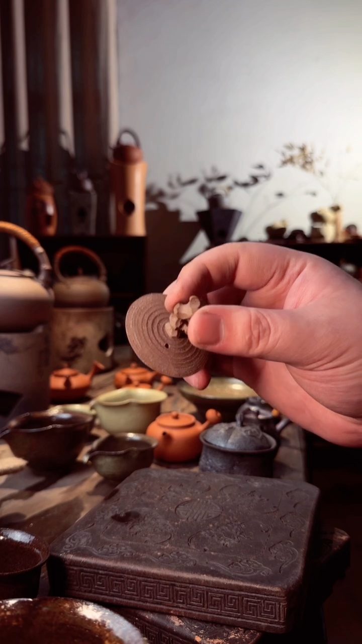 【闪购商品】壶老岩泥太湖石侧把纯手工