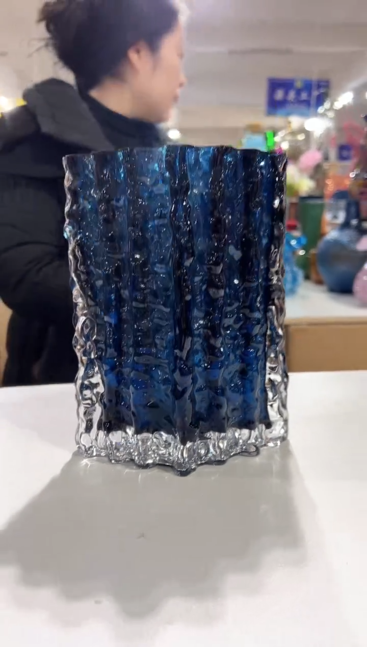 【闪购商品】玻璃DD-蓝色冰川花瓶