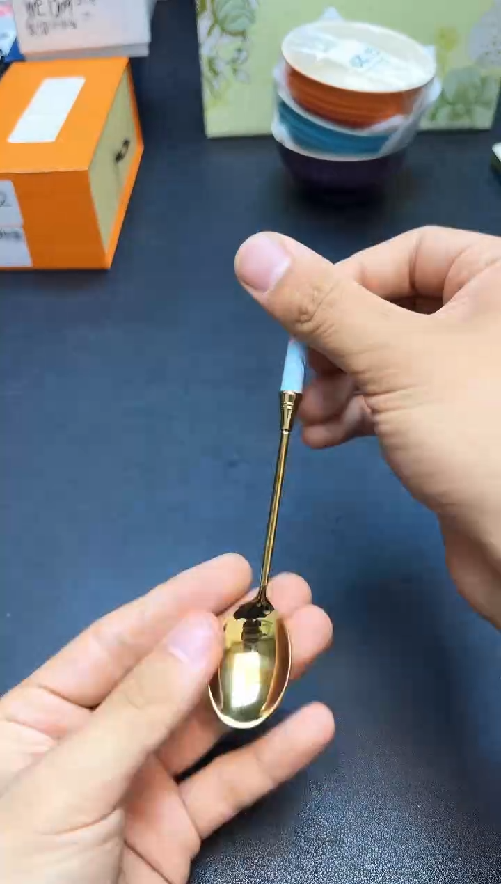 瓷片全新正品一件不留@@WE180