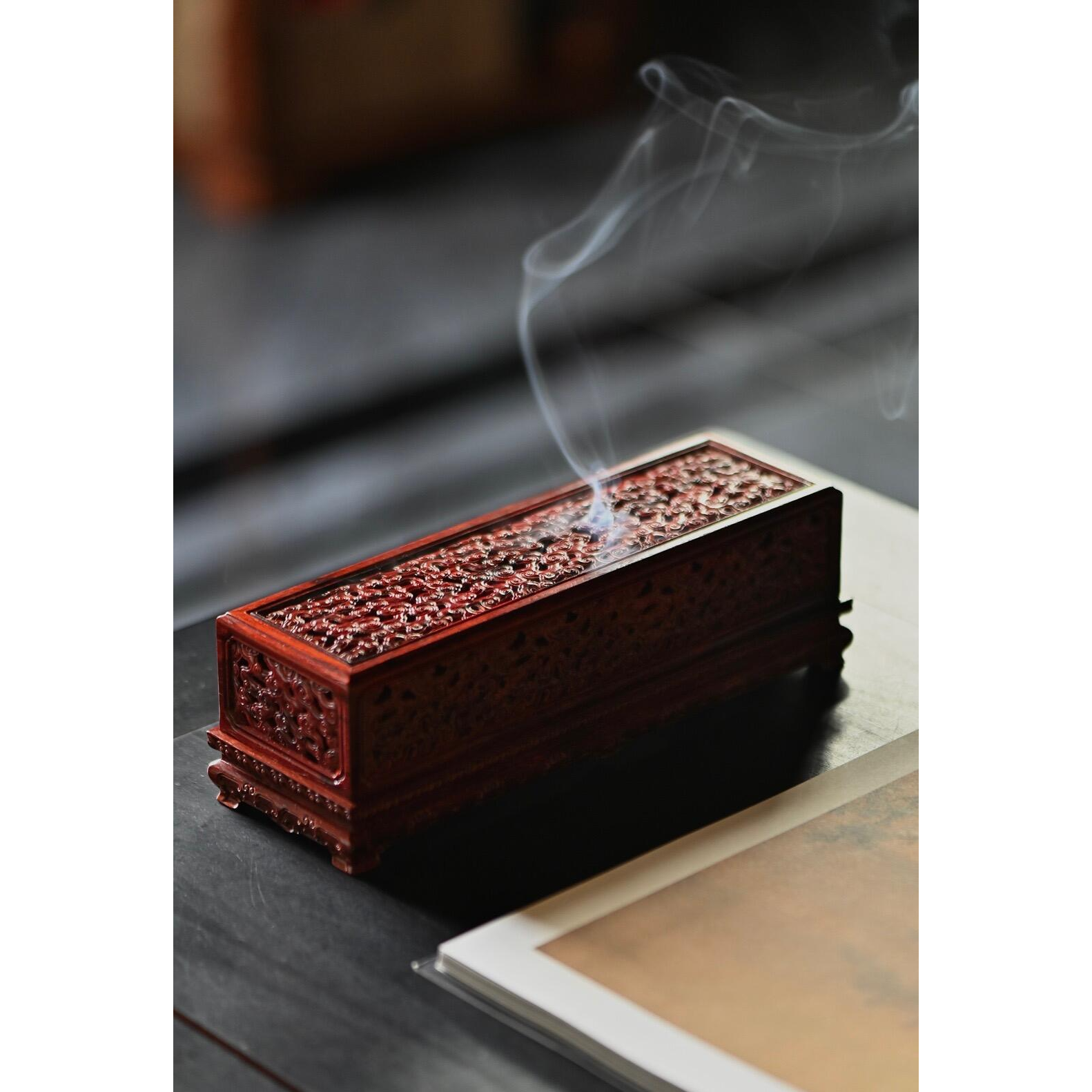 奢侈品小叶紫檀全独板祥云如意纹线香盒香炉摆件收藏品