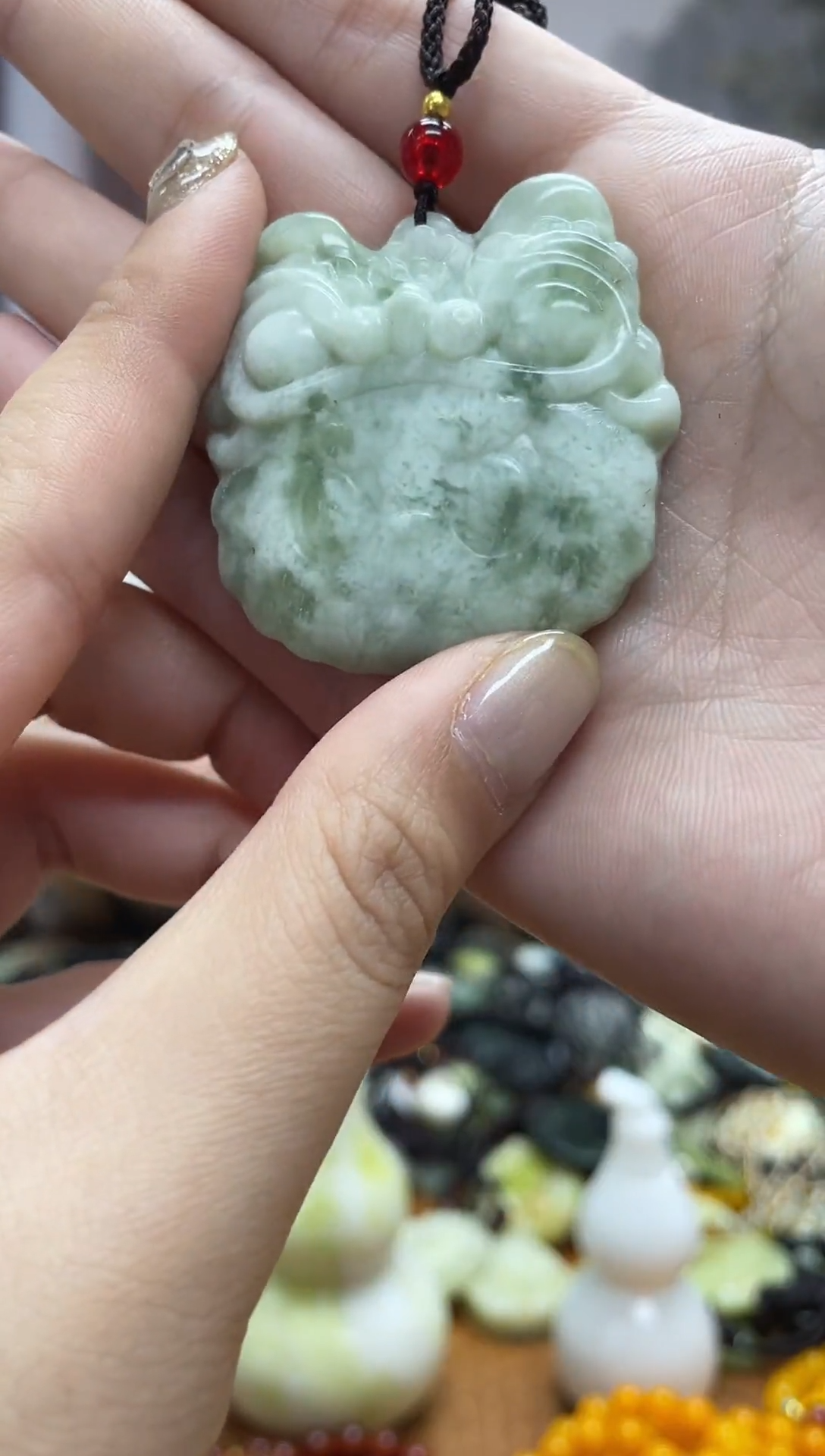 未镶嵌岫玉吊坠·