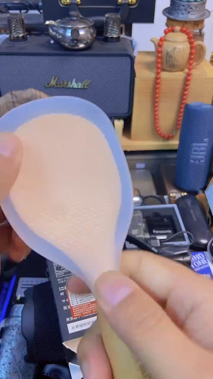 瓷片闪购商品，如图所示