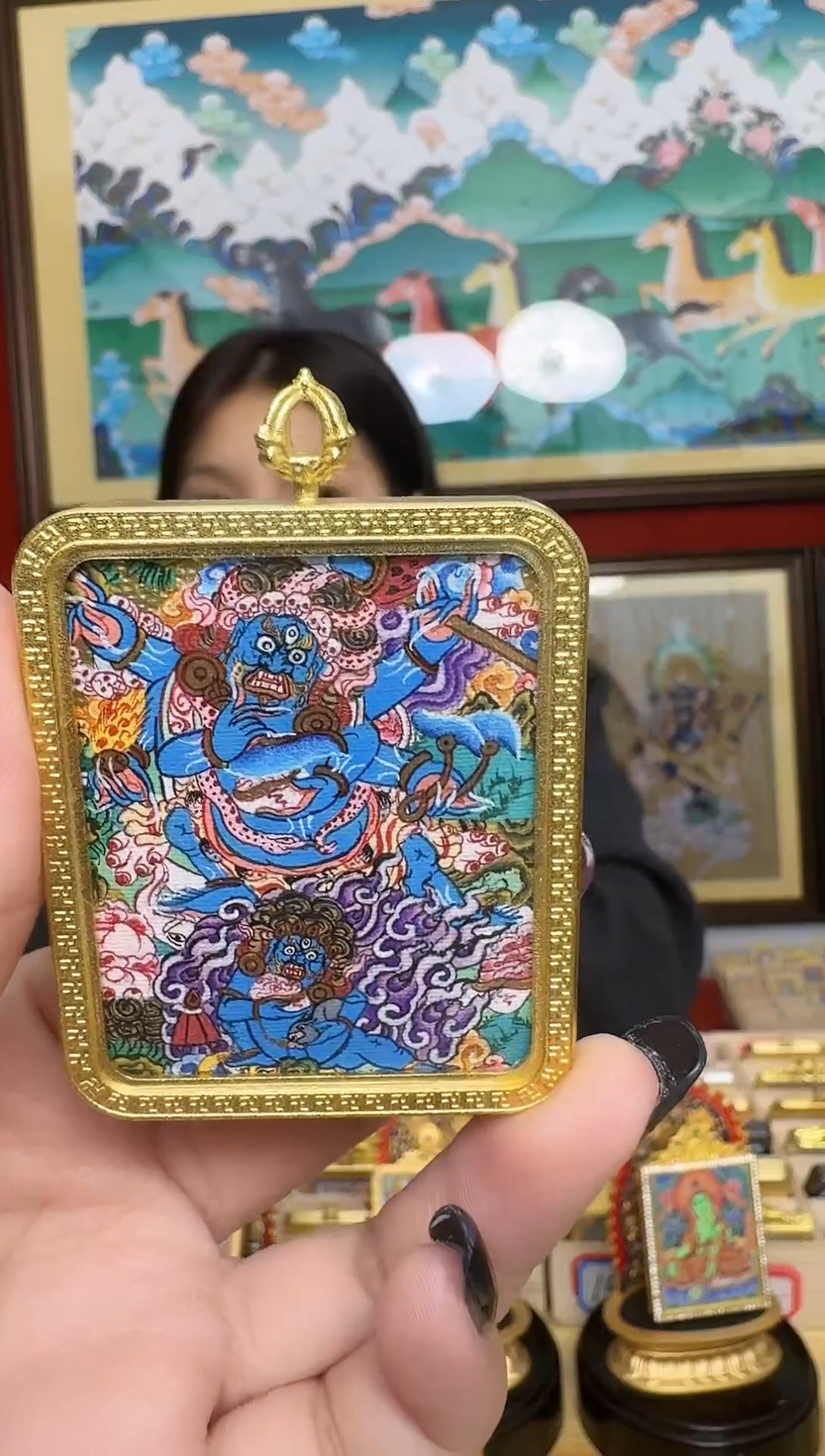 吊坠大黑-热贡纯手绘刀刀