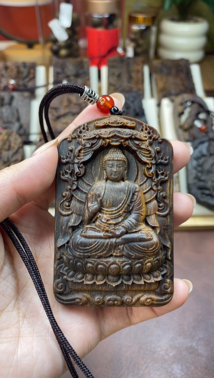 木木雕款芽庄 十二生肖守护 阿弥托佛 8cm 送养香瓶