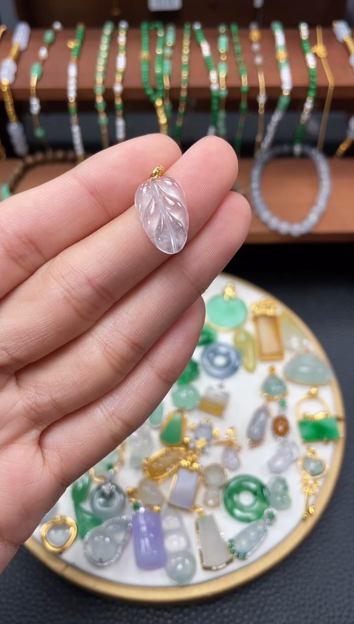 【闪购商品】翡翠吊坠(不含链)18K金镶嵌一个 JK434