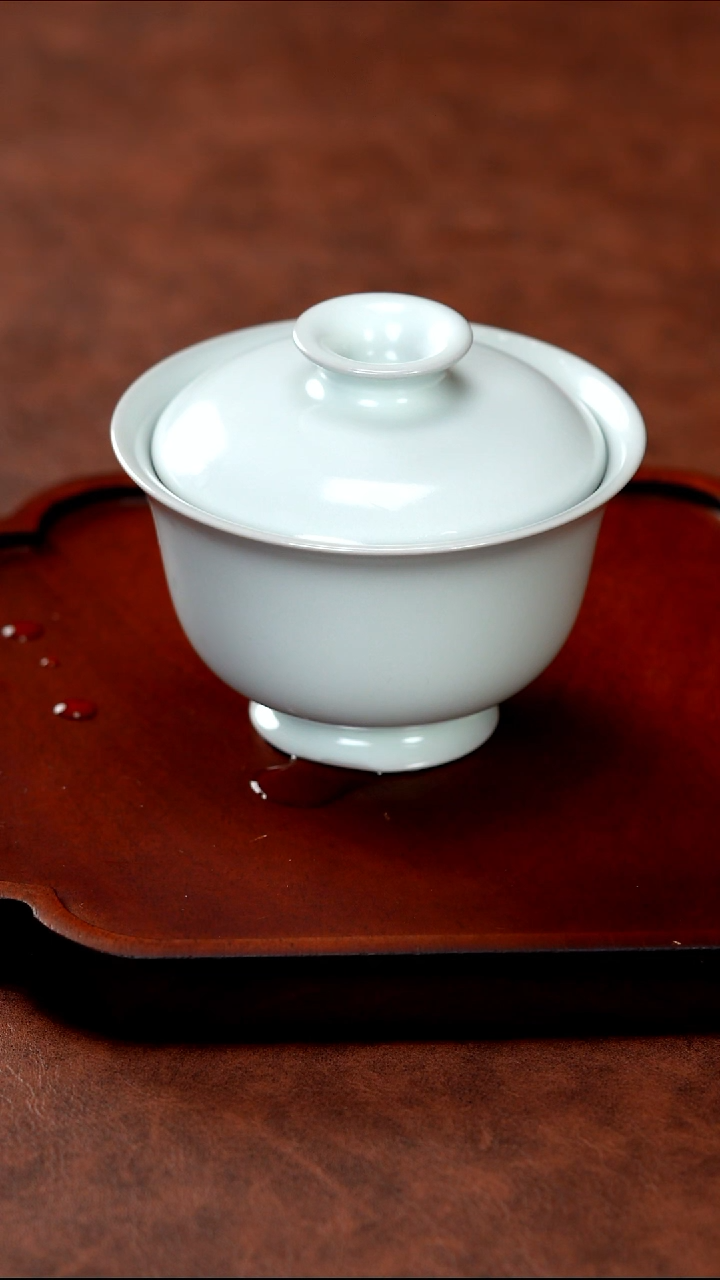 独**帜月白   福利           元宝两才   67