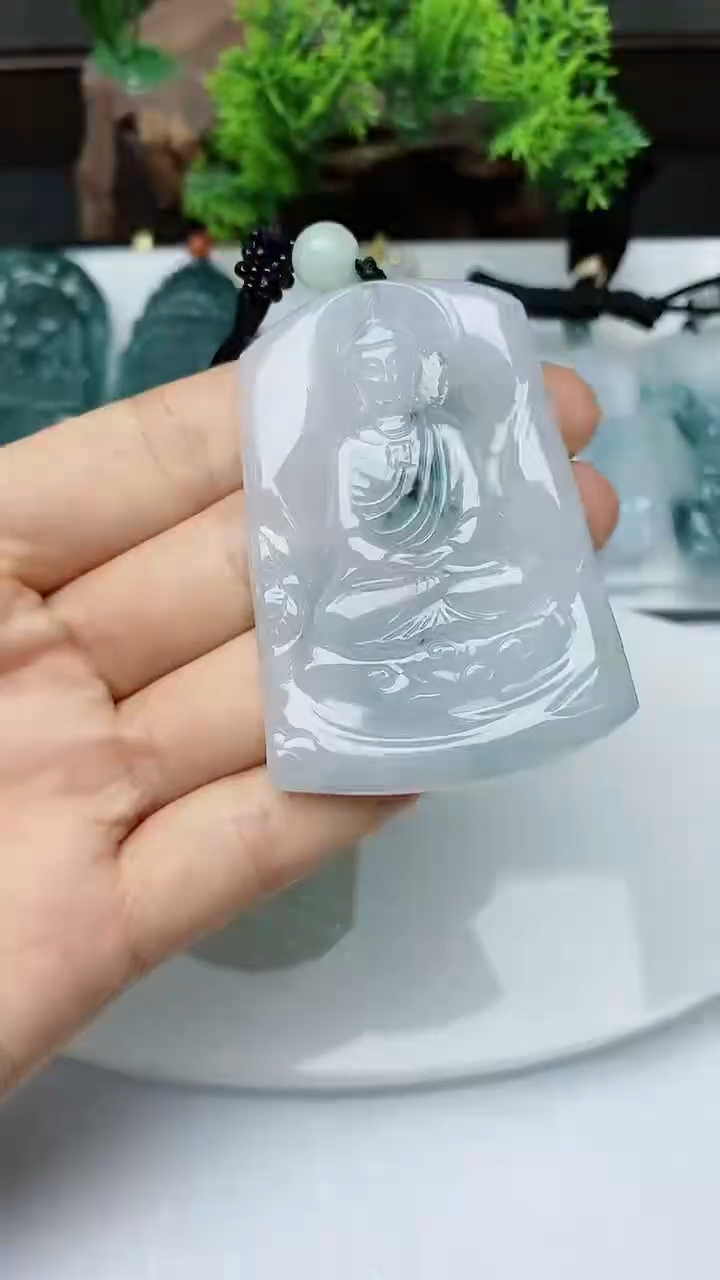 【闪购商品】翡翠颈饰未镶嵌