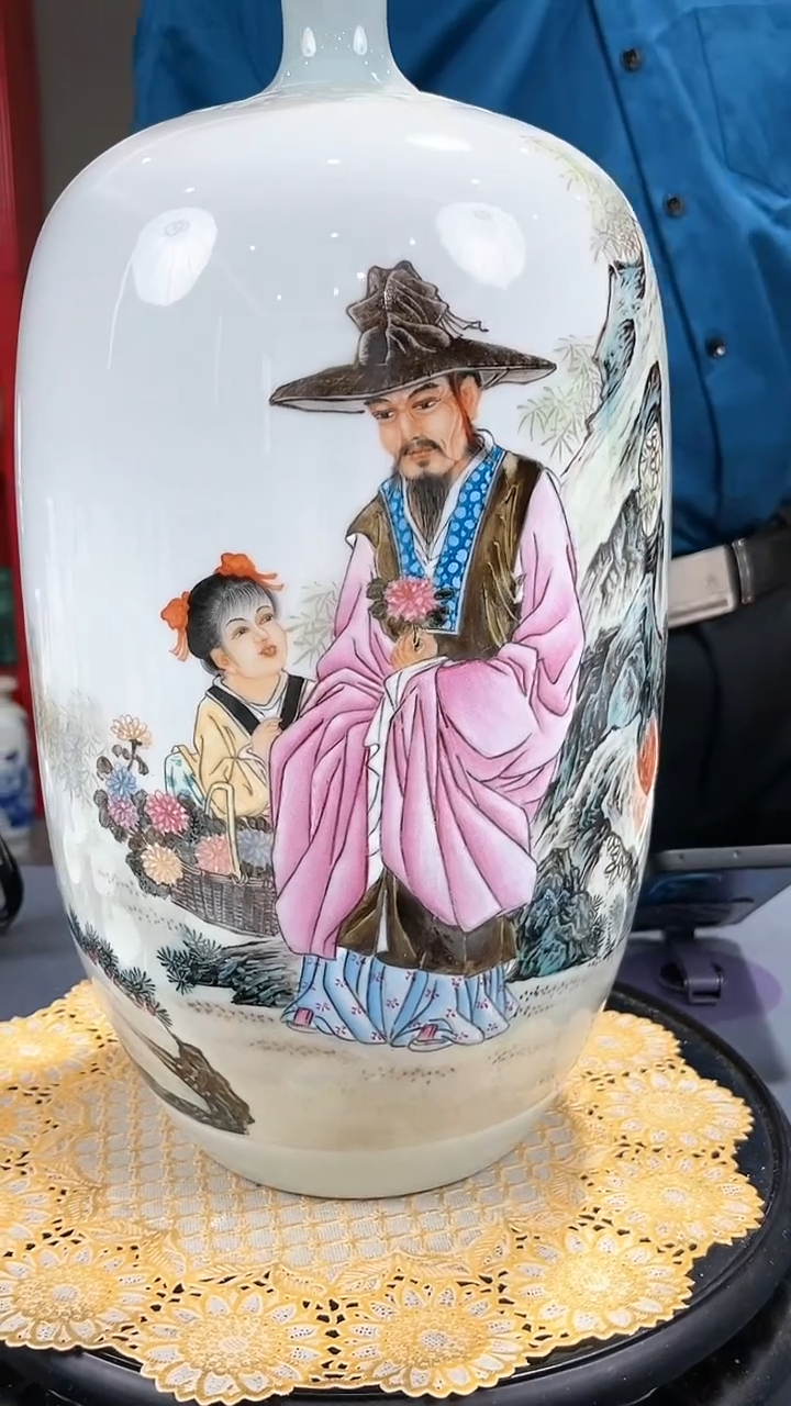 【闪购商品】官窑瓷画院005官窑瓷画院陶渊明爱菊赏瓶