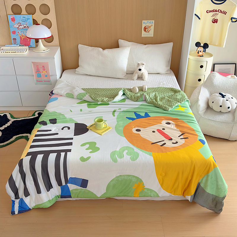 A类可爱风针织豆豆冬被透气舒适