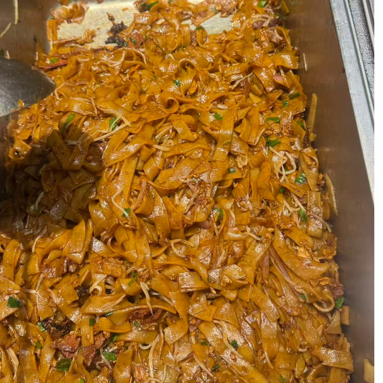 广式牛肉爆炒河粉