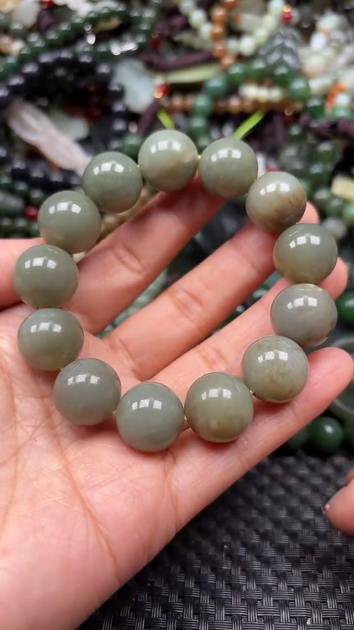 【闪购商品】和田玉颈饰未镶嵌.