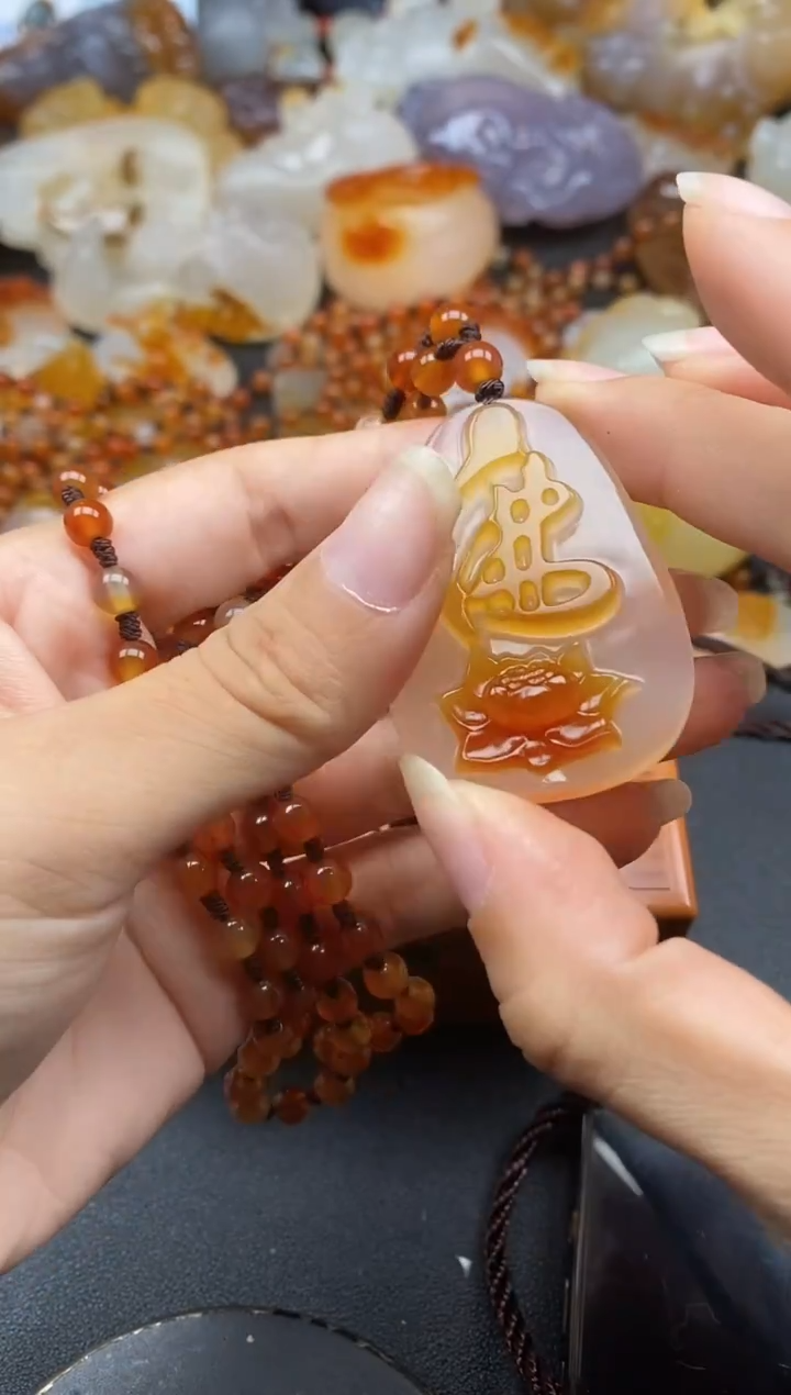 未镶嵌1玛瑙/玉髓知**黑ll