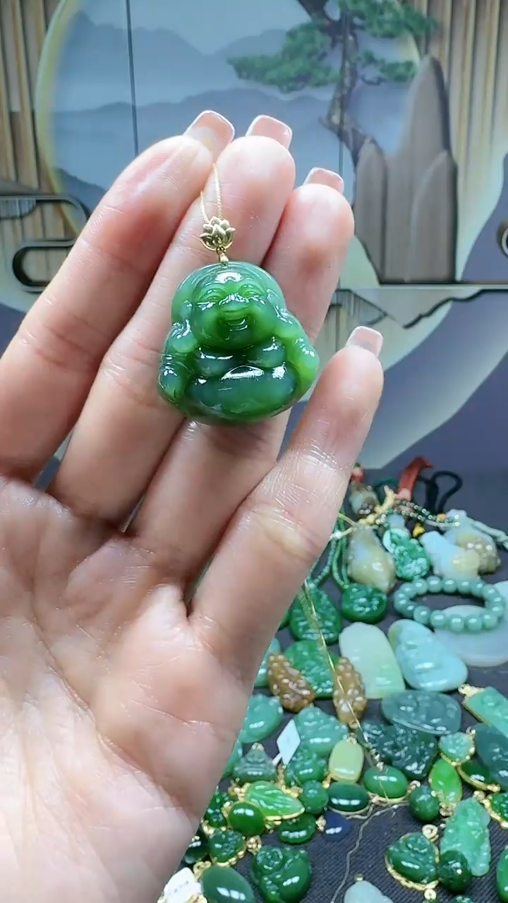 【闪购商品】和田玉挂件18K金镶嵌1