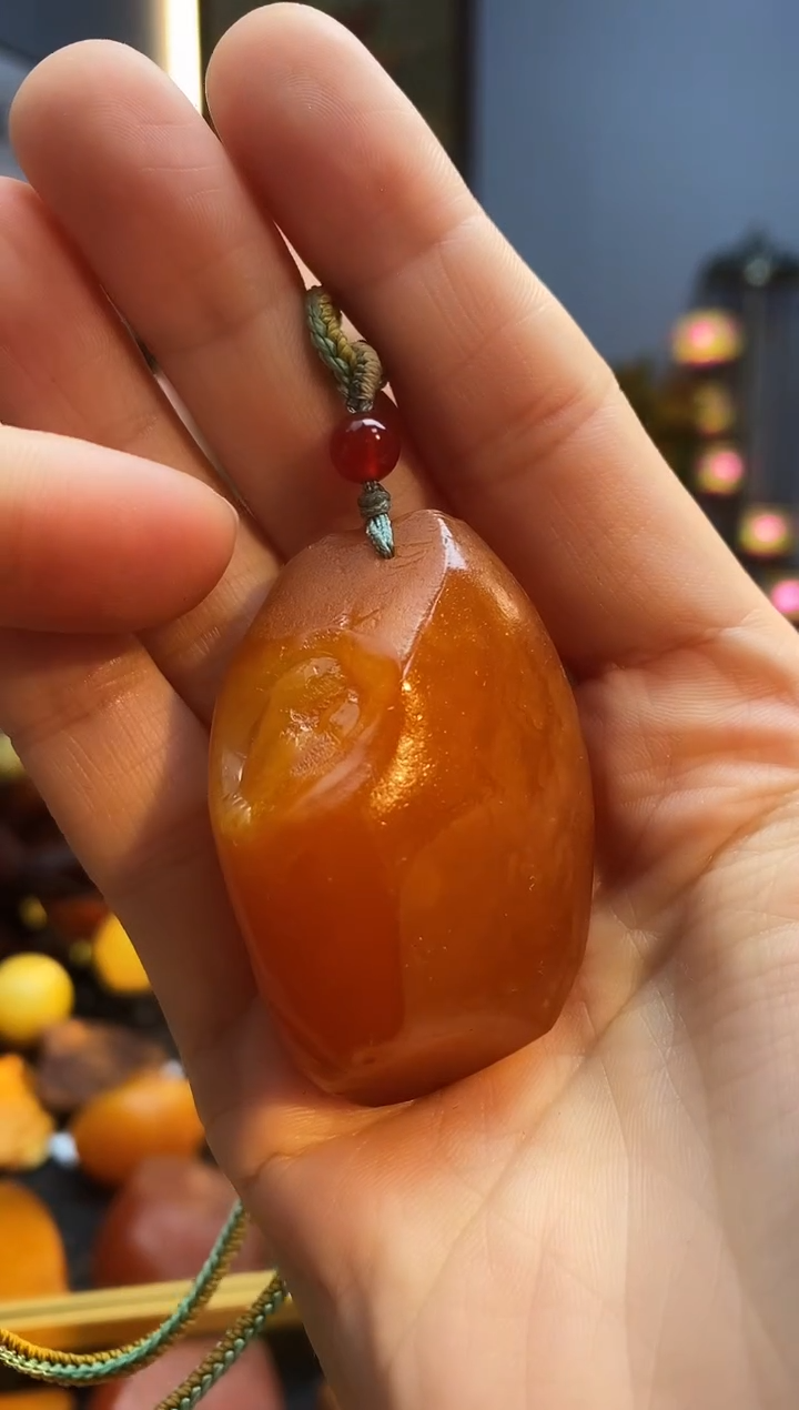 琥珀颈饰未镶嵌挂件