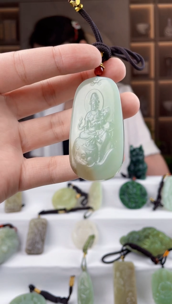 颈饰未镶嵌和田玉拍一发一，多样性发货