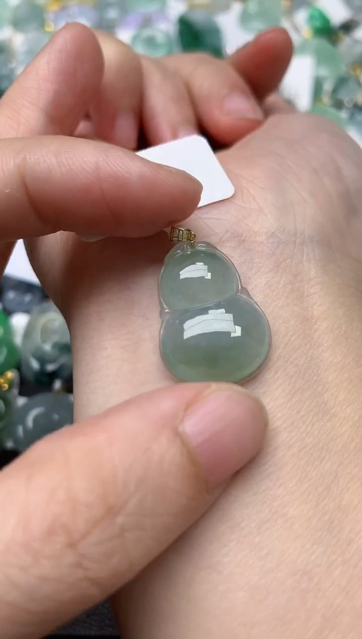 颈饰18K金镶嵌翡翠天然缅甸A货翡翠