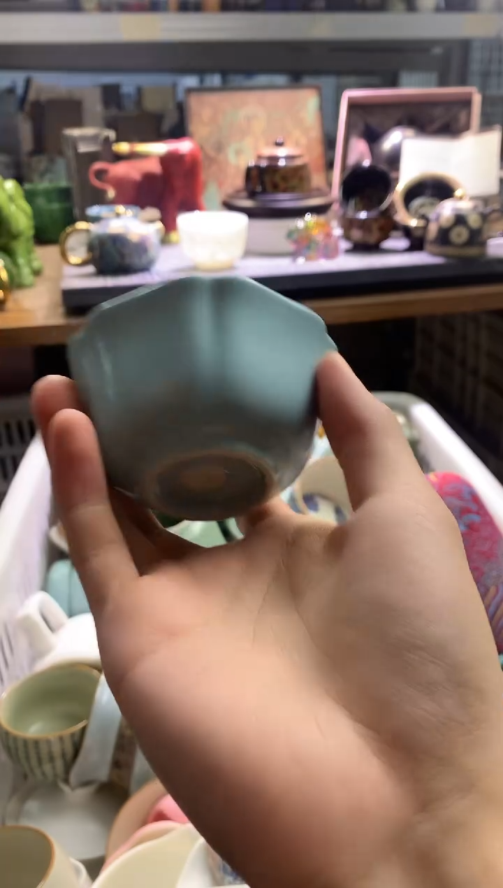 茶具茶壶、盖碗、主人杯、客杯（轻轻微瑕介意勿拍）