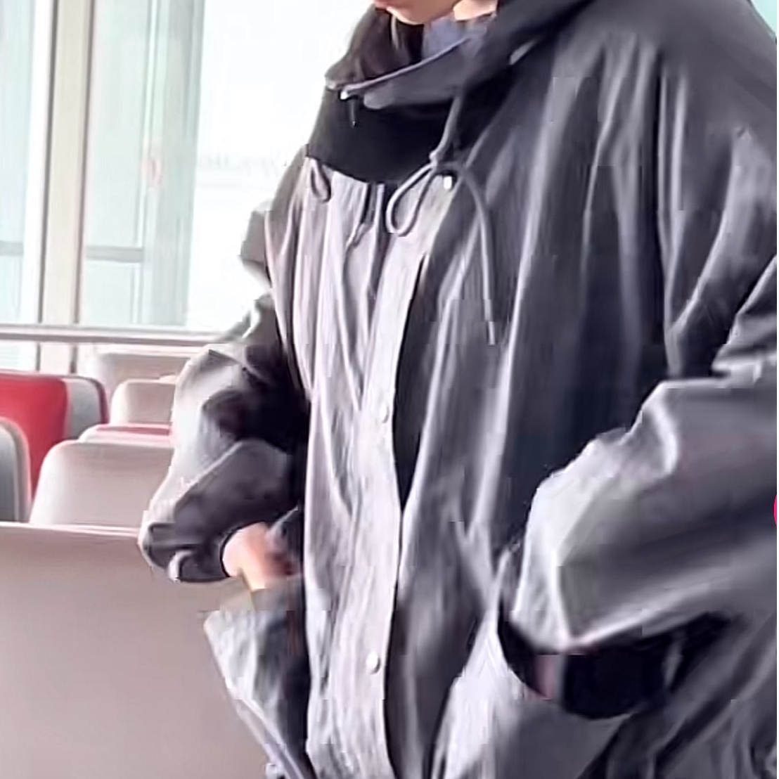 韩国正品不支持退换/LE/连帽大兜防晒外套/0315