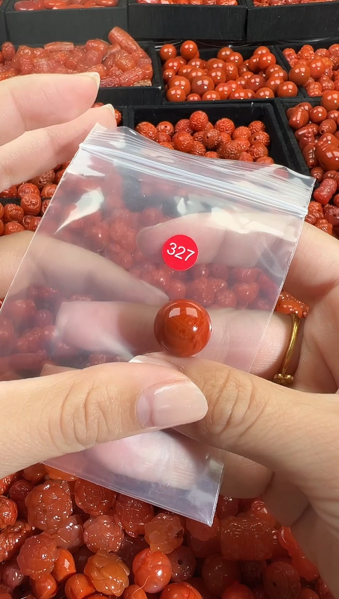 颈饰未镶嵌南红玛瑙1