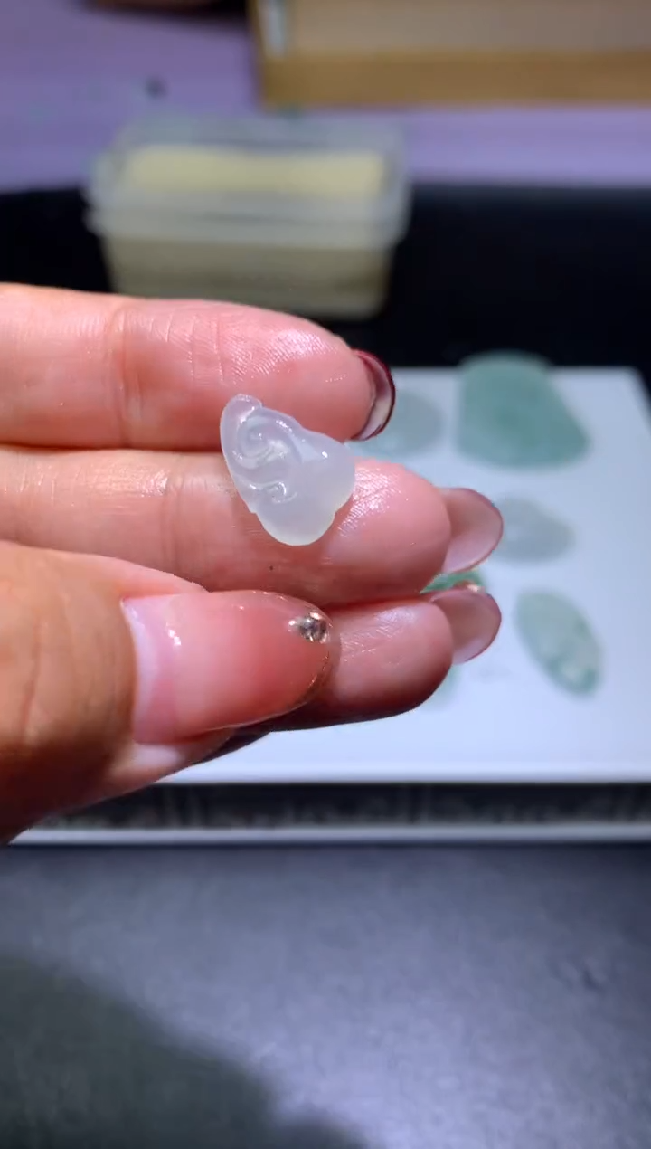 【闪购商品】定制翡翠未镶嵌毛货
