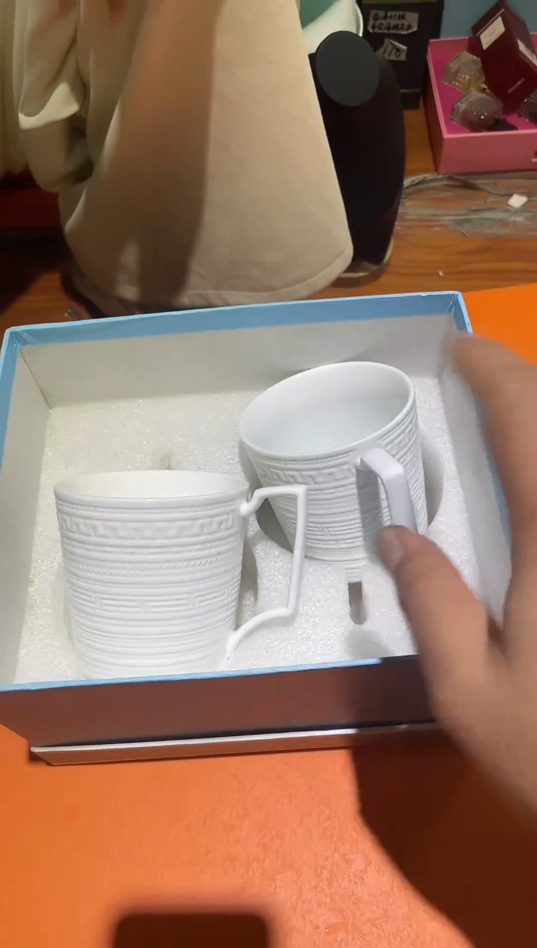 杯鸿辉家品牌瓷器，京东包邮！