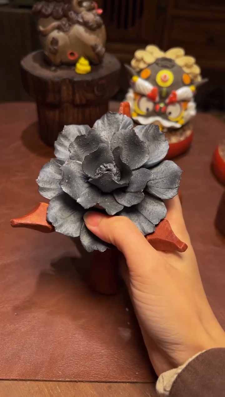 瓷片设计师款手工手作黑牡丹