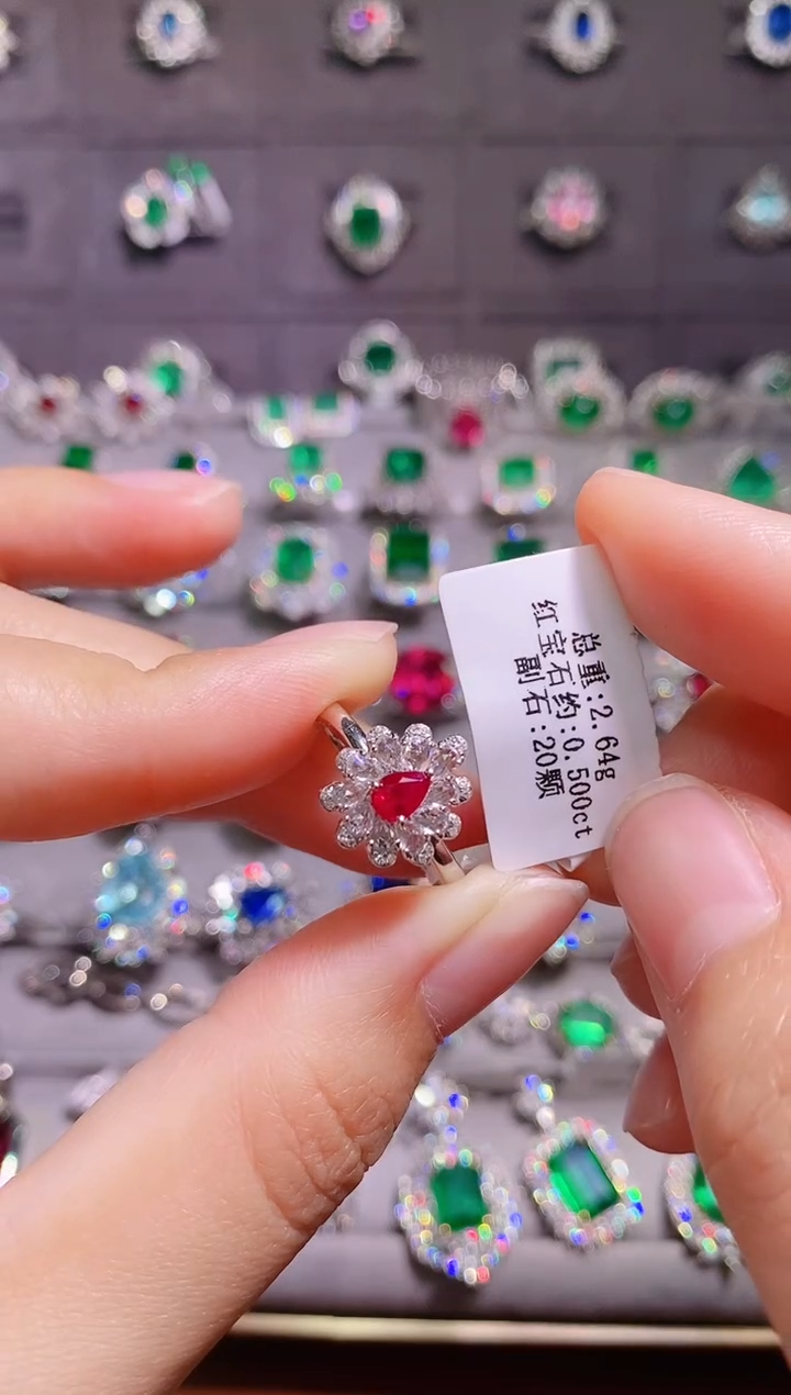 【闪购商品】红宝石18K金戒指18K金镶嵌1