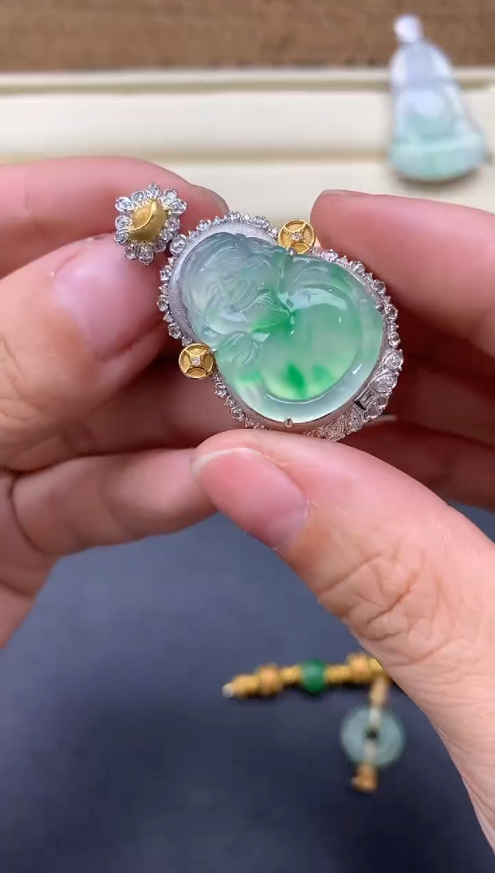 【闪购商品】翡翠颈饰18K金镶嵌664-中国好珍宝