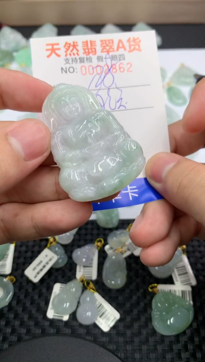 【闪购商品】翡翠颈饰未镶嵌11111111111