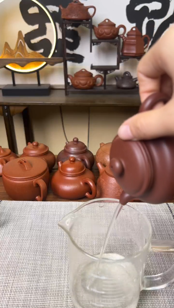 【闪购商品】紫泥茶壶仿古紫砂壶120CC