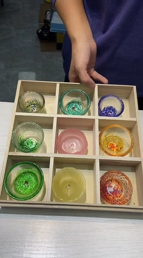 瓷片生活的本意是开心啊@@1