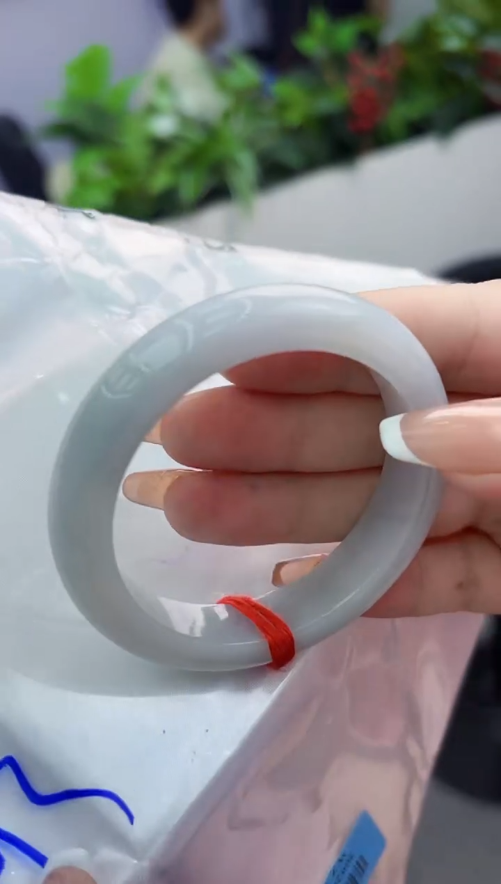 【闪购商品】翡翠手镯未镶嵌翡翠手镯