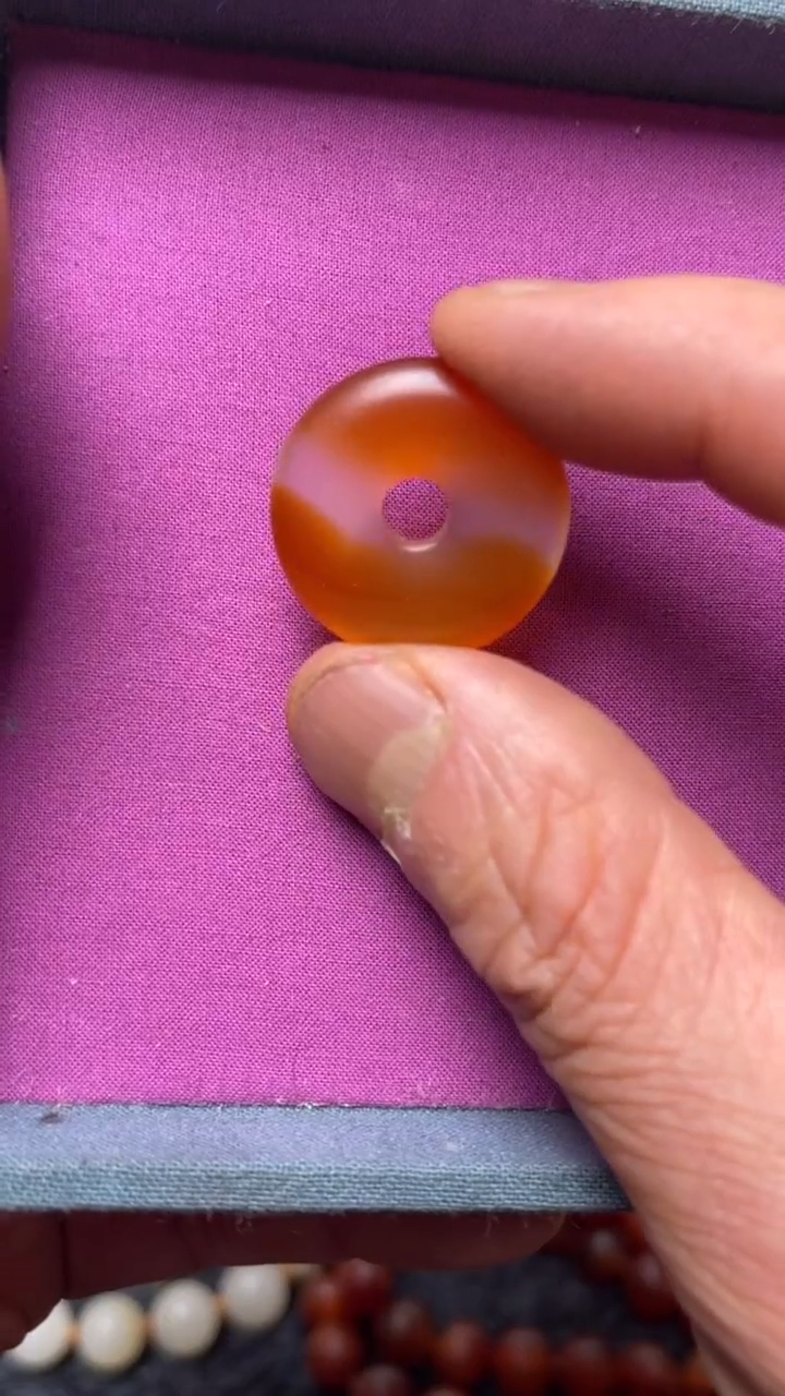 未镶嵌颈饰玛瑙/玉髓1